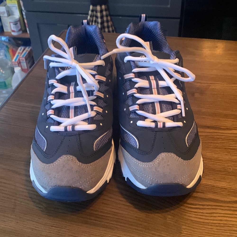 D’Lites by Skechers